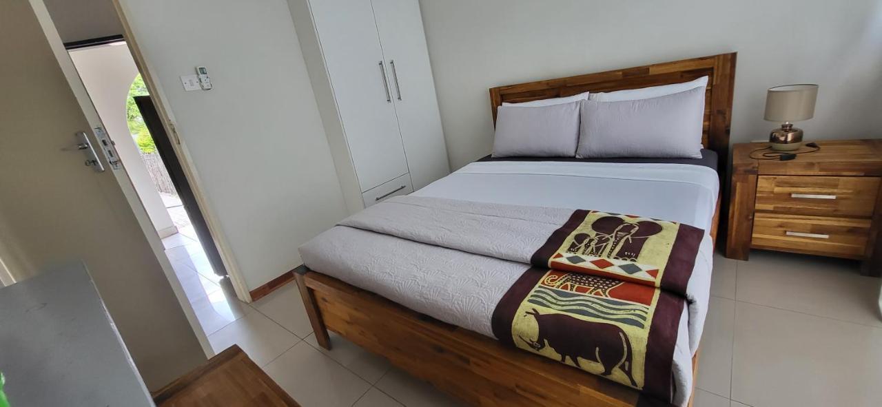 Appartamento Maun Luxury Oasis Esterno foto