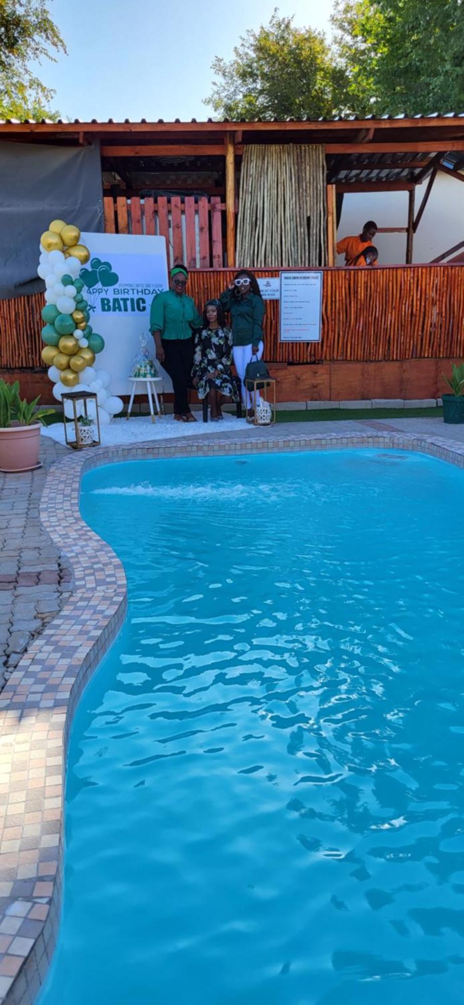 Appartamento Maun Luxury Oasis Esterno foto
